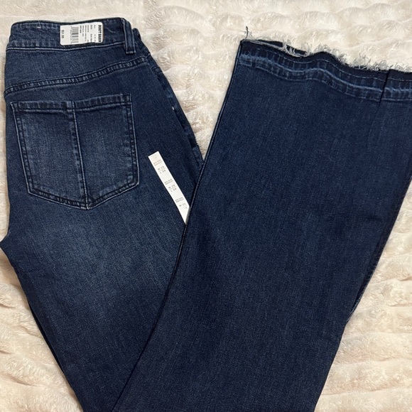 Shyanne Dark Blue Denim Jeans - Picture 11 of 12